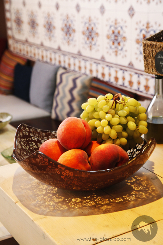 handmade-glass-fruit-bowl