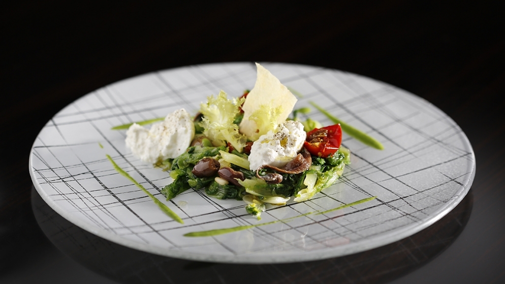 white glass salad plate